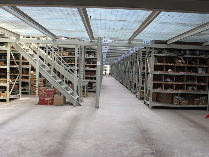 弗倫斯倉庫展示